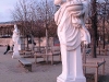 statues